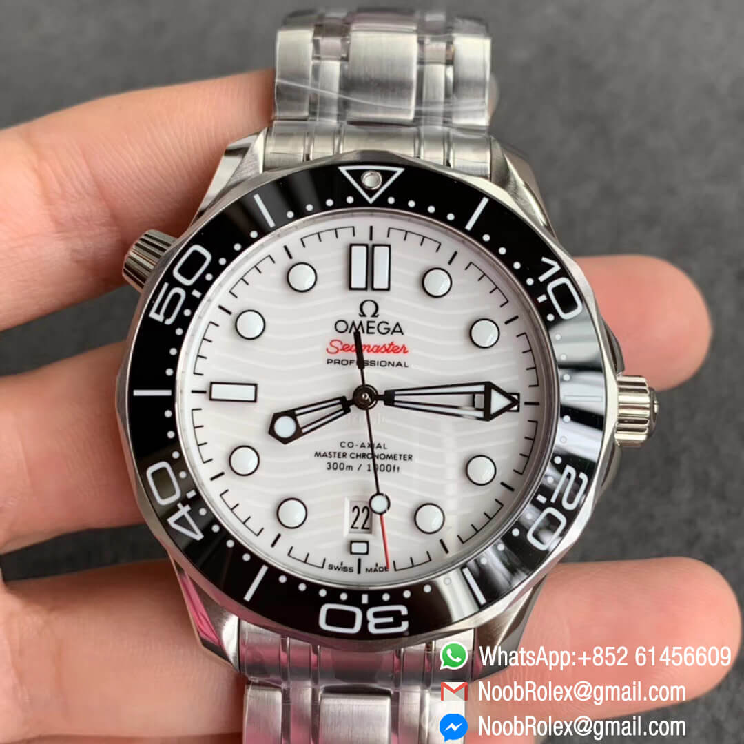 omega seamaster 300 white dial 2019